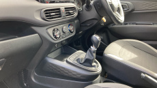 Hyundai i10 1.0 MPi SE Connect 5dr Petrol Hatchback